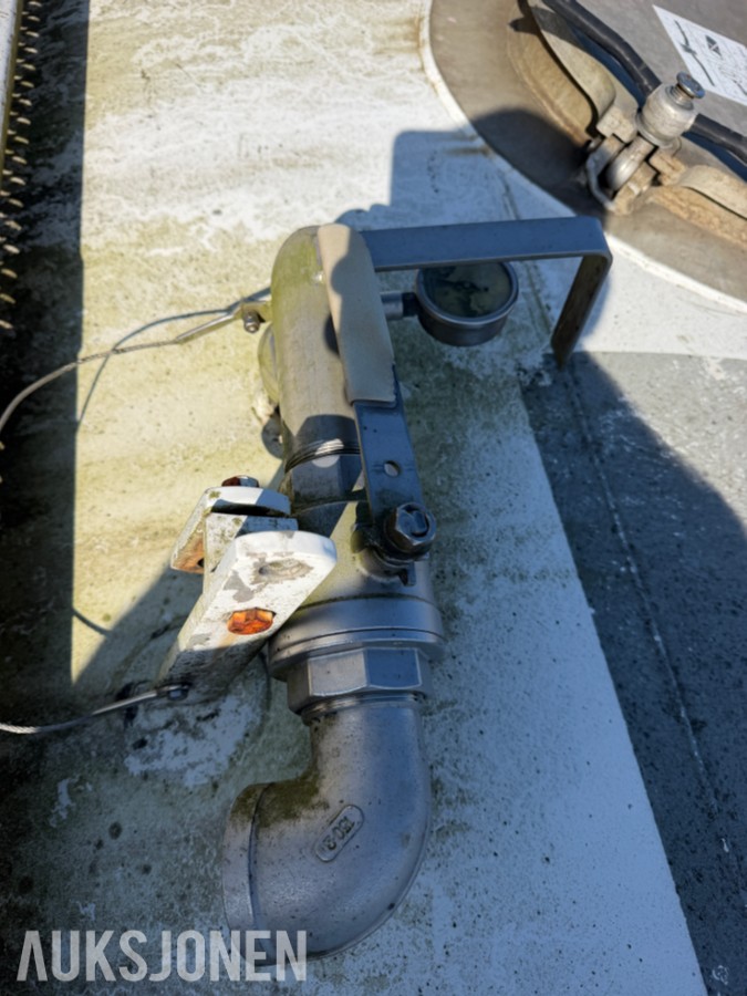 1999 LAG TANKCONTAINER 46 000 L