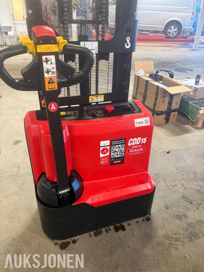 Hangcha CDD15-WS elektrisk stabler med pallegafler