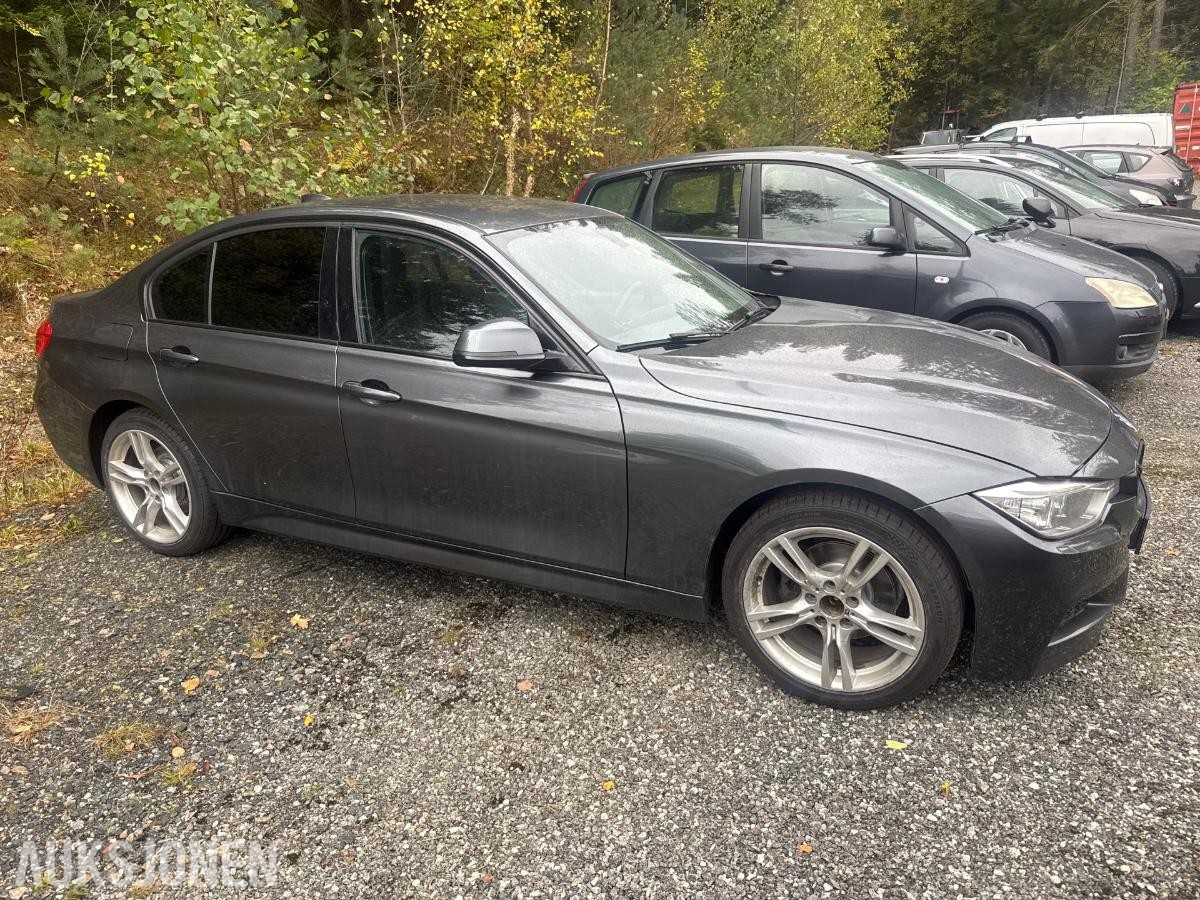 2012 BMW 320I XDRIVE 184HK AUTOMAT - MOTORHAVARI