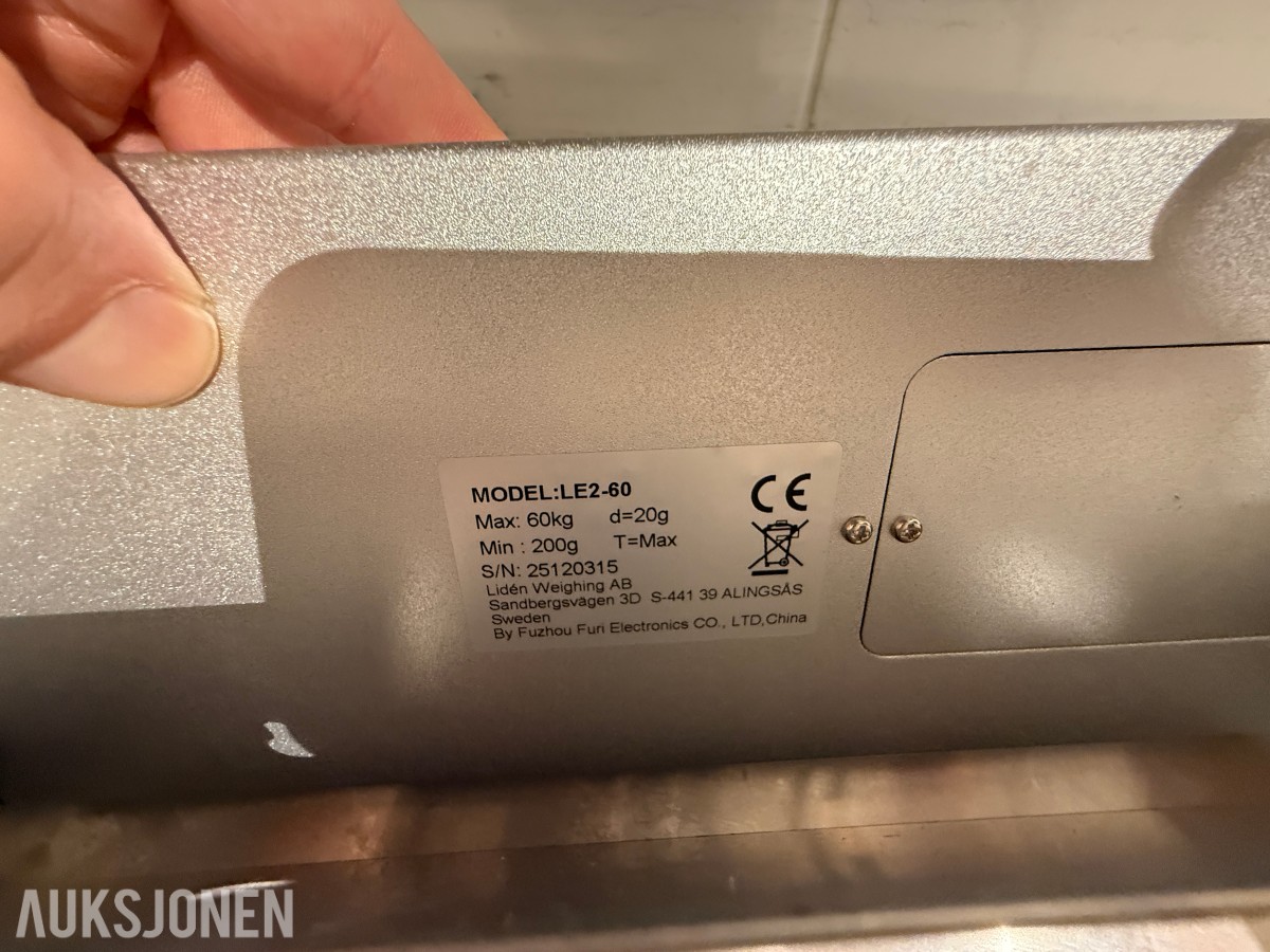 Lidén LE2-60 – Elektronisk industrivekt / benkvekt – Kapasitet 60 kg