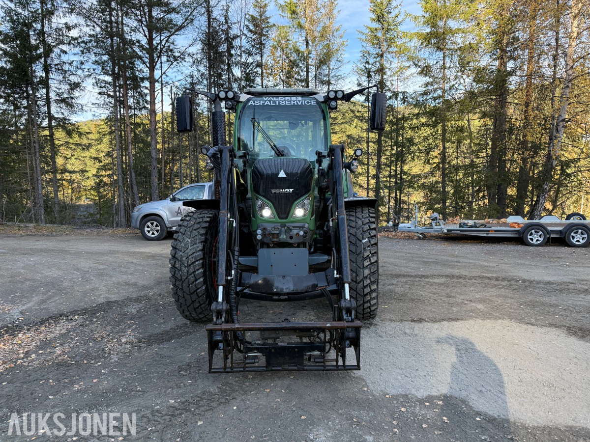 2016 Fendt 516 Vario m/Frontlaster 50Km/t