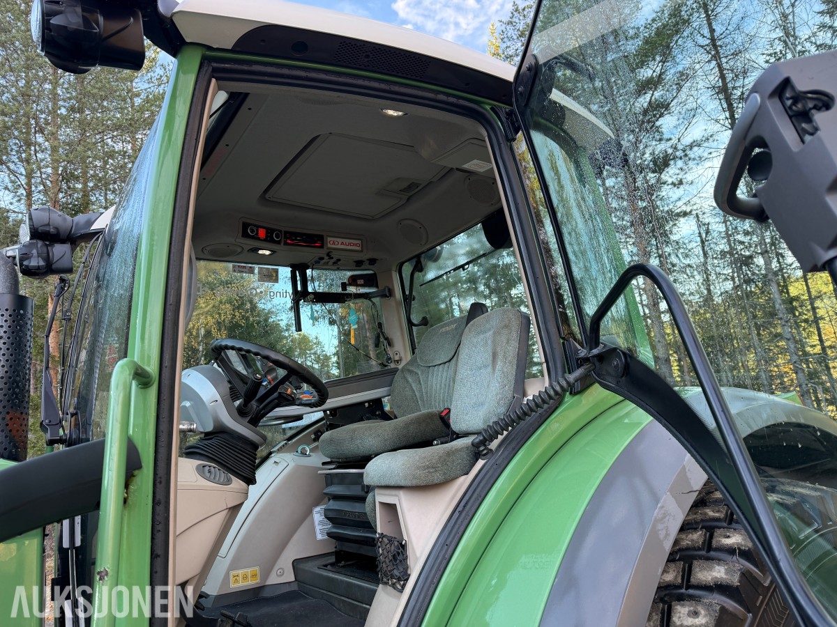 2016 Fendt 516 Vario m/Frontlaster 50Km/t
