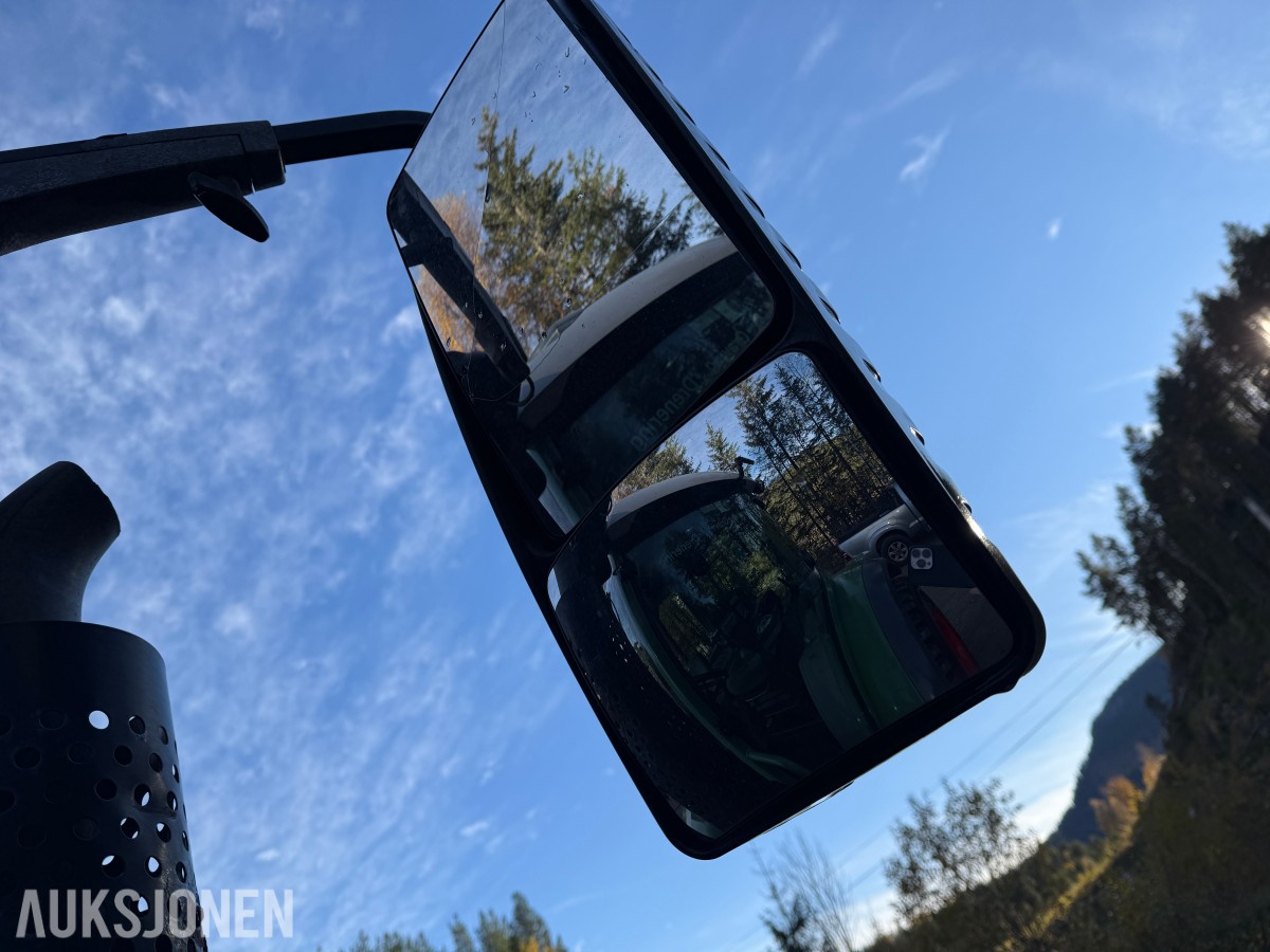 2016 Fendt 516 Vario m/Frontlaster 50Km/t