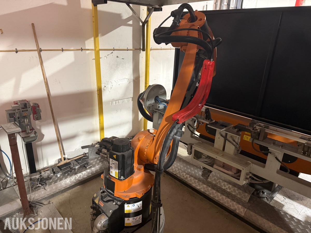 2018 Sveiserobot m/Manipulator Kuka KR 1602