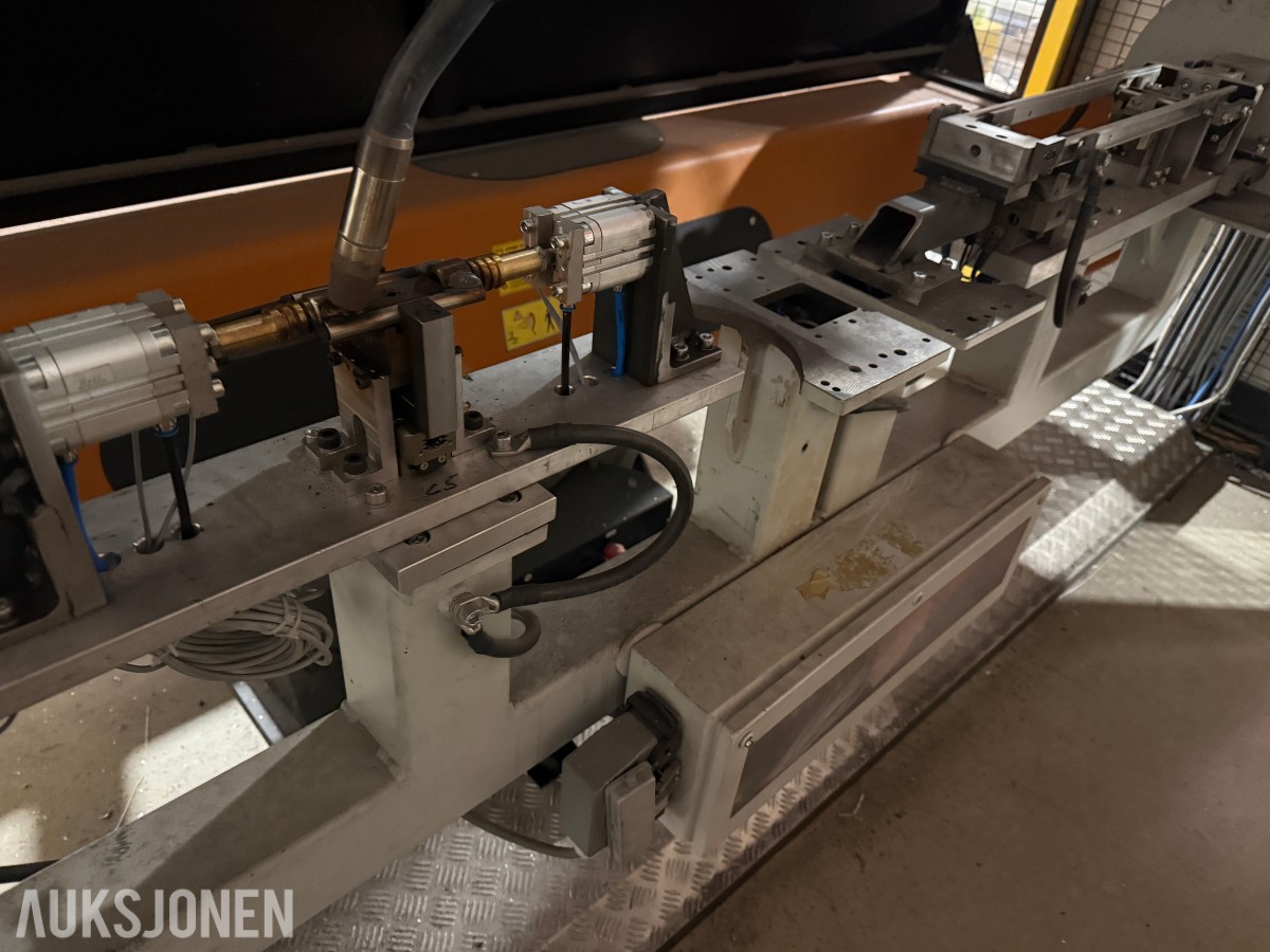 2018 Sveiserobot m/Manipulator Kuka KR 1602