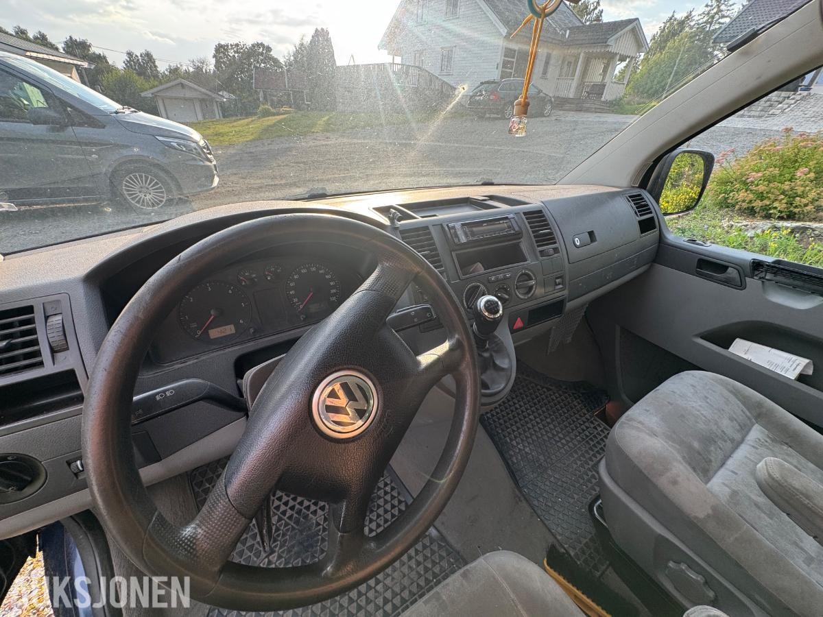 2005 Volkswagen Caravelle 2,5 TDI 4motion, 6 seter, Delebil/reparasjons objekt