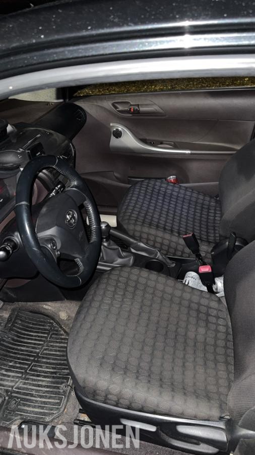 2010 TOYOTA IQ 68HK EU-OK 03.28