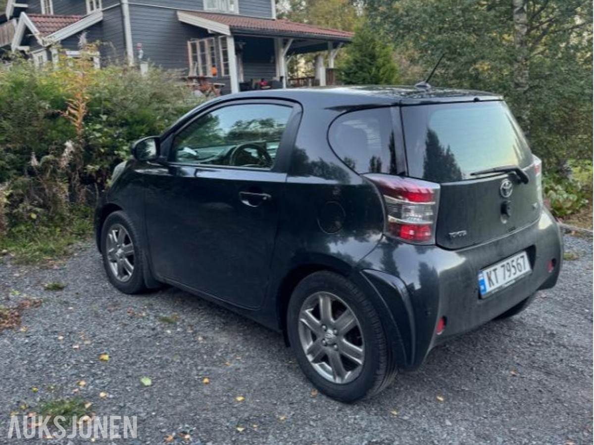 2010 TOYOTA IQ 68HK EU-OK 03.28