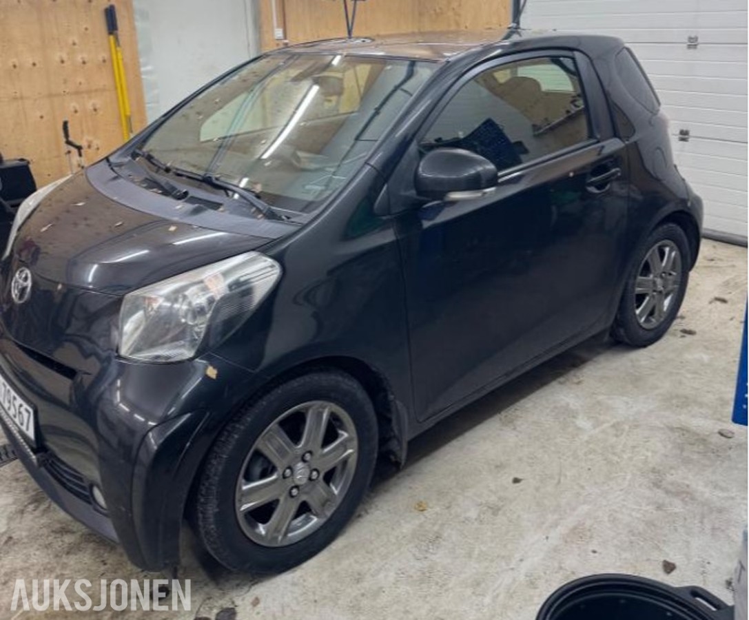 2010 TOYOTA IQ 68HK EU-OK 03.28