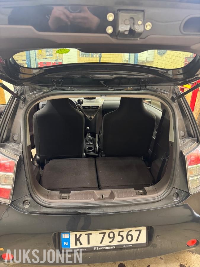2010 TOYOTA IQ 68HK EU-OK 03.28