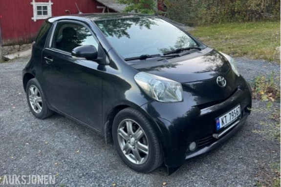 2010 TOYOTA IQ 68HK EU-OK 03.28 