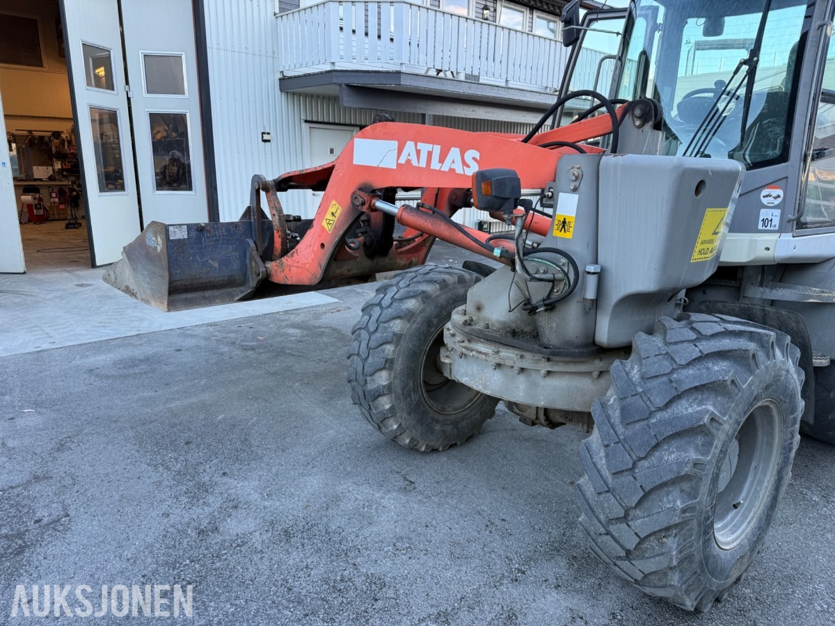 2006 Atlas 75S Hjullaster, SVING PÅ LASTER, skuffer, pallegafler