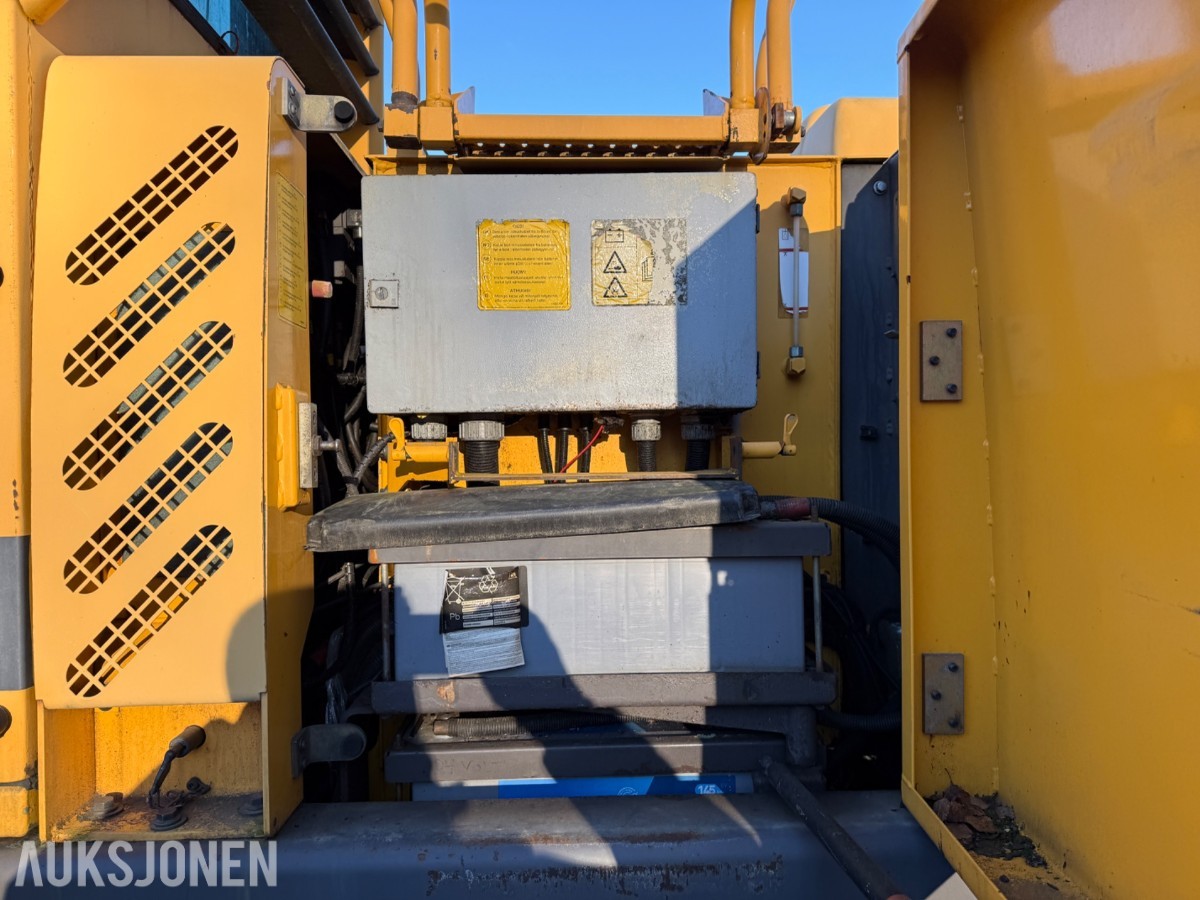 1998 Volvo EC280 Beltegraver, 9 129 t