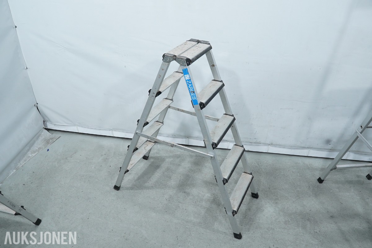 Parti Zarges trappestiger i aluminium