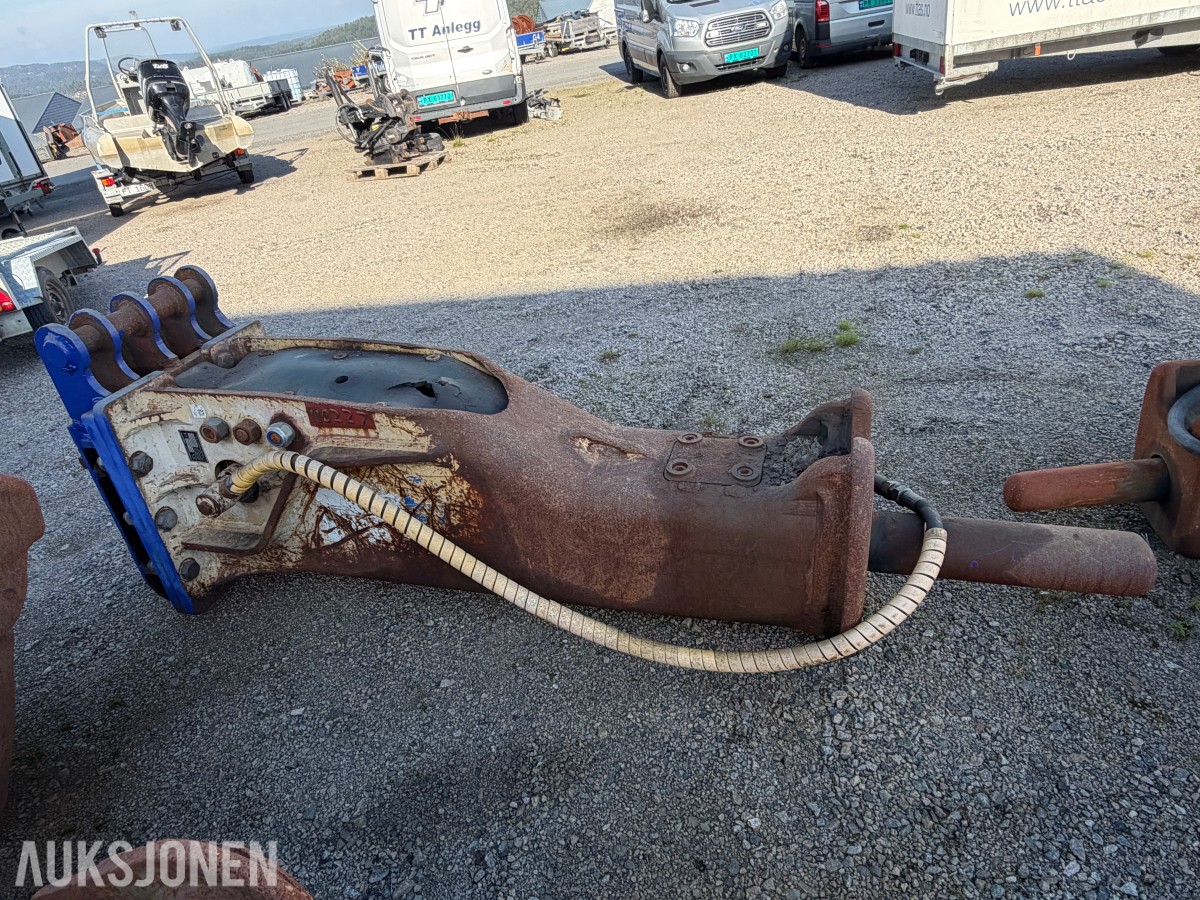 2002 Andre FURUKAWA F35LN HYDRAULISK HAMMER – KM2-FESTE
