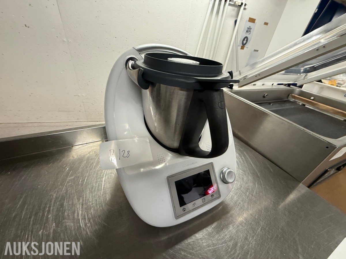 Vorwerk Thermomix TM5 – Profesjonell kjøkkenmaskin med kokefunksjon – 1500W