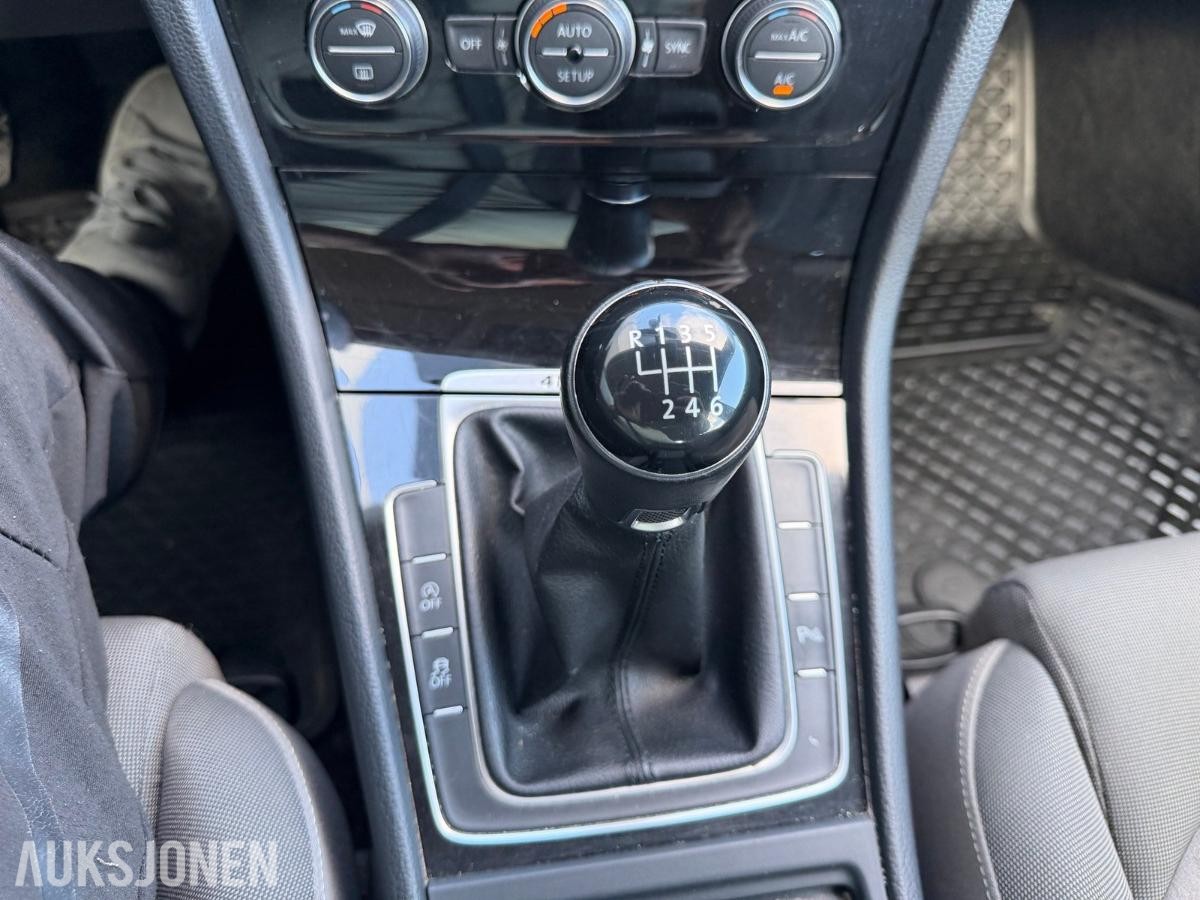 2013 VOLKSWAGEN GOLF 4MOTION COMFORTLINE ALCANTARA