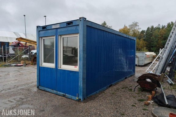 Mannskapsvogn/brakke med nytt gulv
