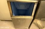 Hoshizaki IM-300AKE-SB industriell isbitmaskin med isbeholder 