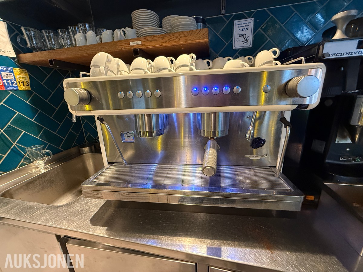 Profesjonell espressomaskin – Quality Espresso – 2 grupper