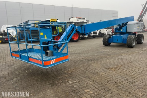 2015 Genie S-85 bomlift med firehjulstrekk - arbeidshøyde på 27.7 meter