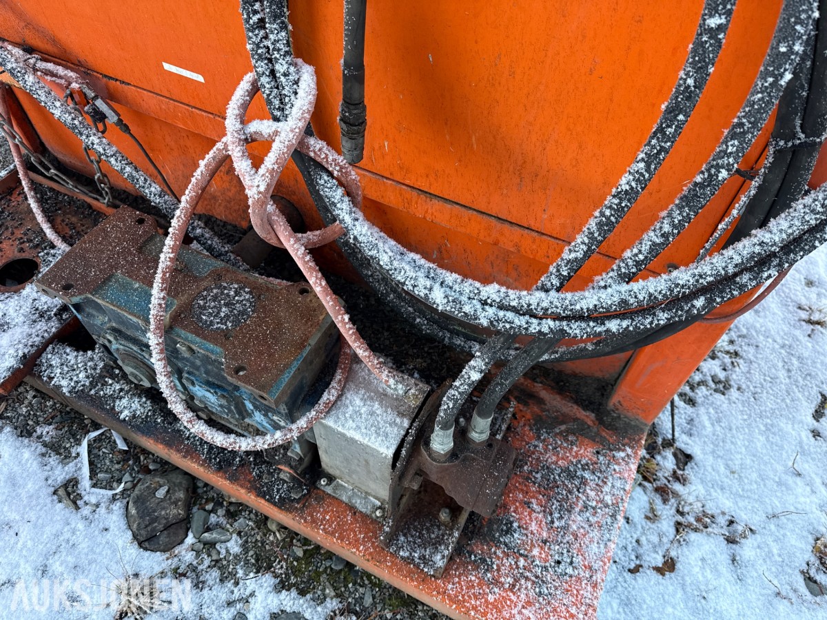 2008 Letto asfalt lappecontainer