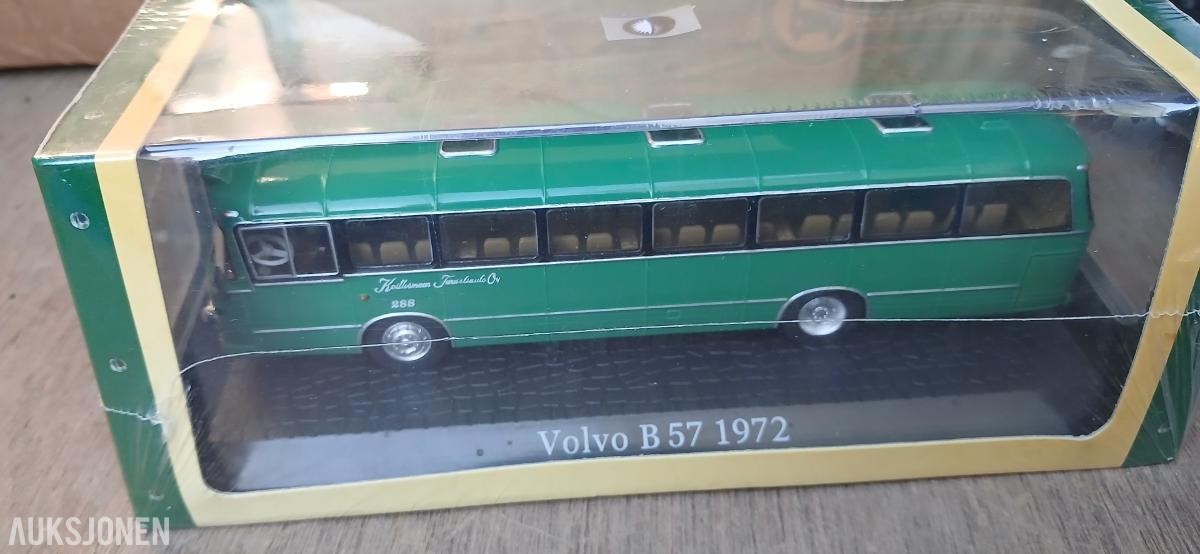 28 modellbusser