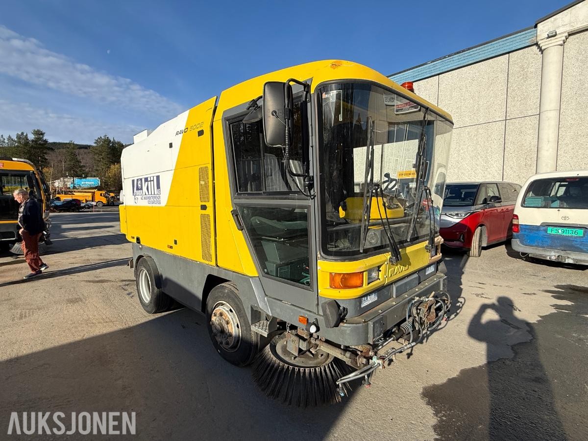 1999 Ravo 5002 Feiemaskin - 29626KM