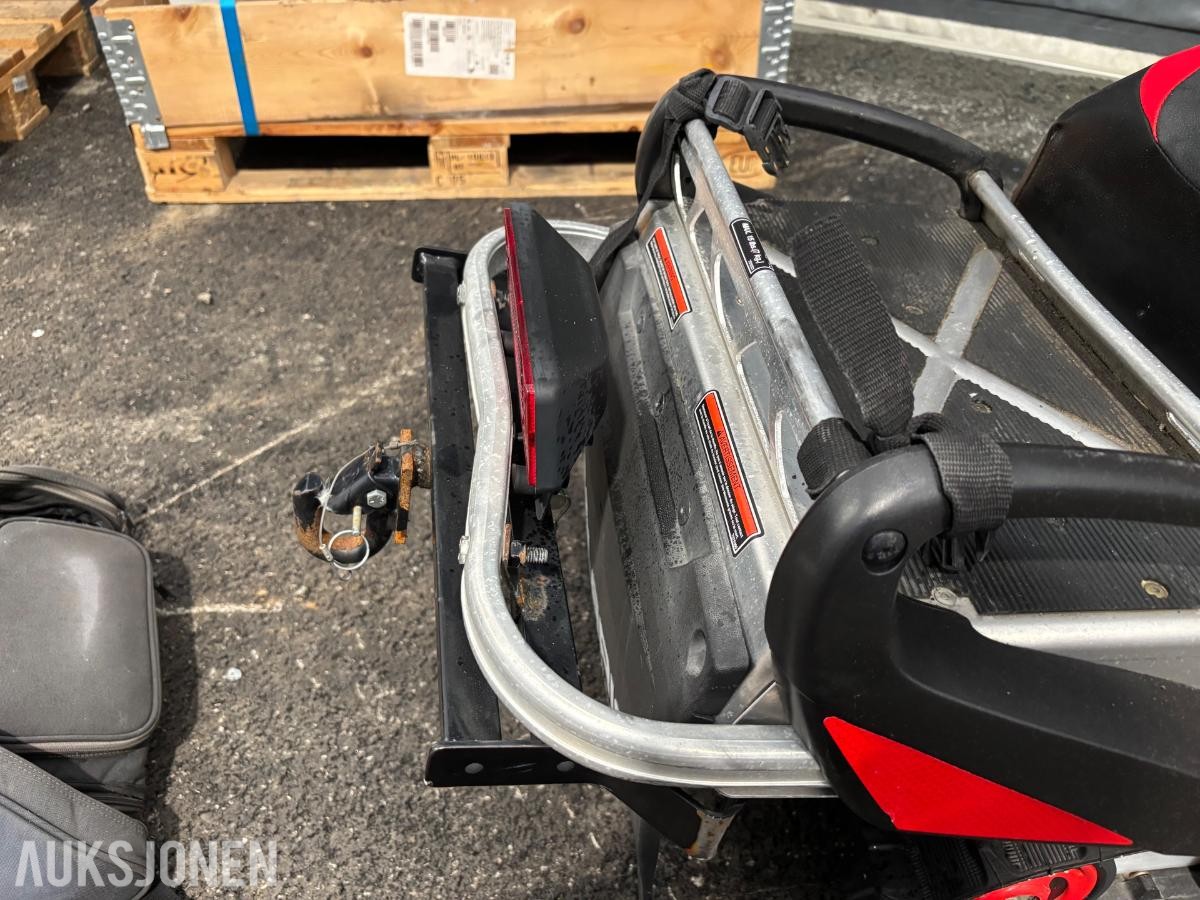 2006 Polaris TRAIL RMK 550