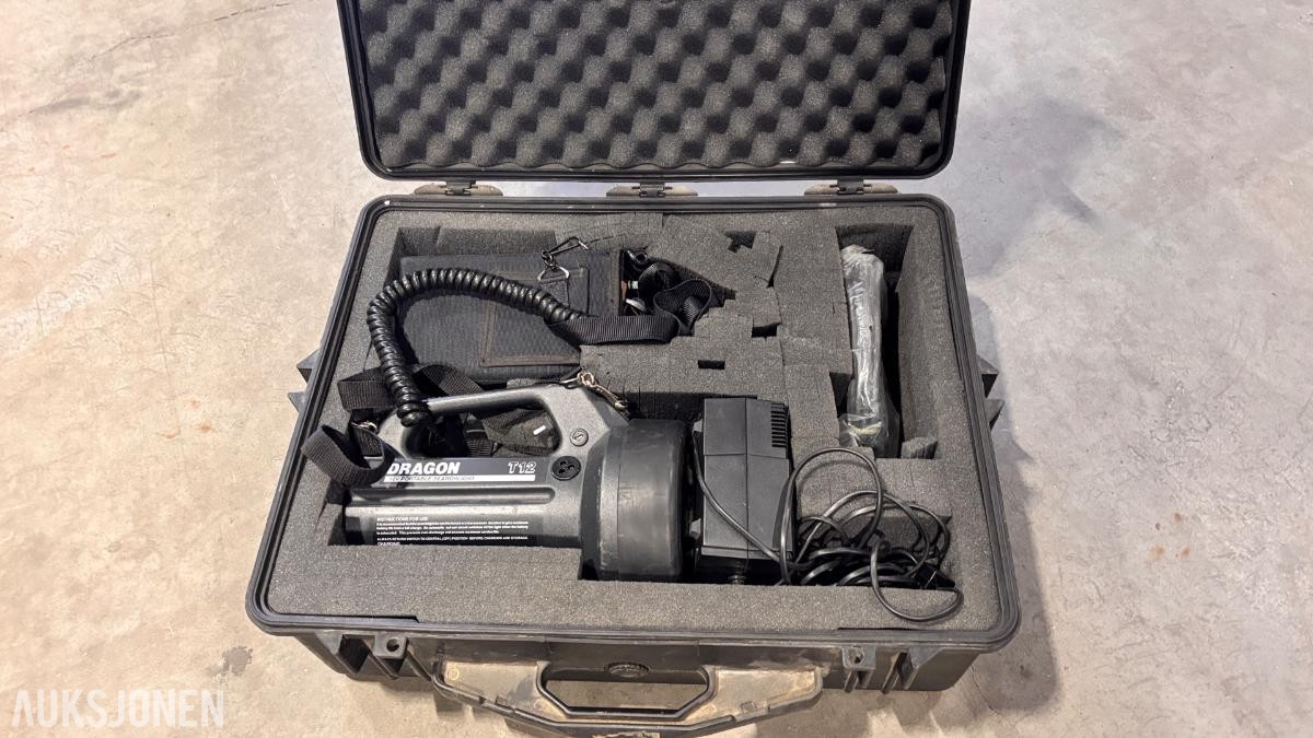 Dragon T12/MK2 portabelt søkelys