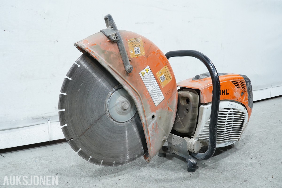 2017 STIHL TS 800 400 mm bensindrevet kappemaskin