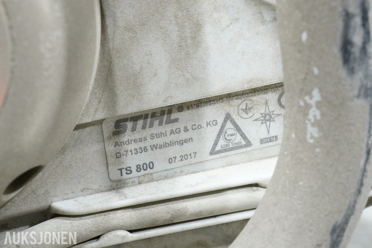 2017 STIHL TS 800 400 mm bensindrevet kappemaskin