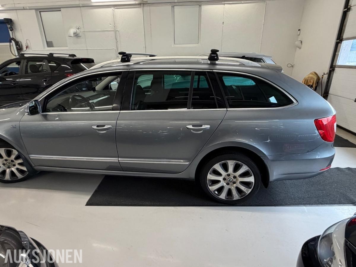 2013 Skoda SUPERB 2.0-140 D 4X4 140Hk/Automat/Ny-Service/08.28/Isofix/H-fest, 227883km