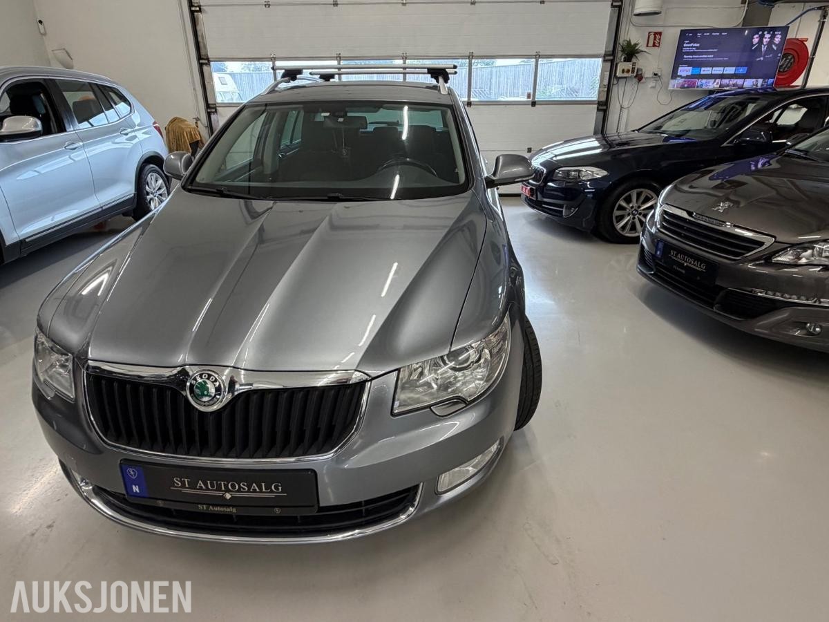 2013 Skoda SUPERB 2.0-140 D 4X4 140Hk/Automat/Ny-Service/08.28/Isofix/H-fest, 227883km