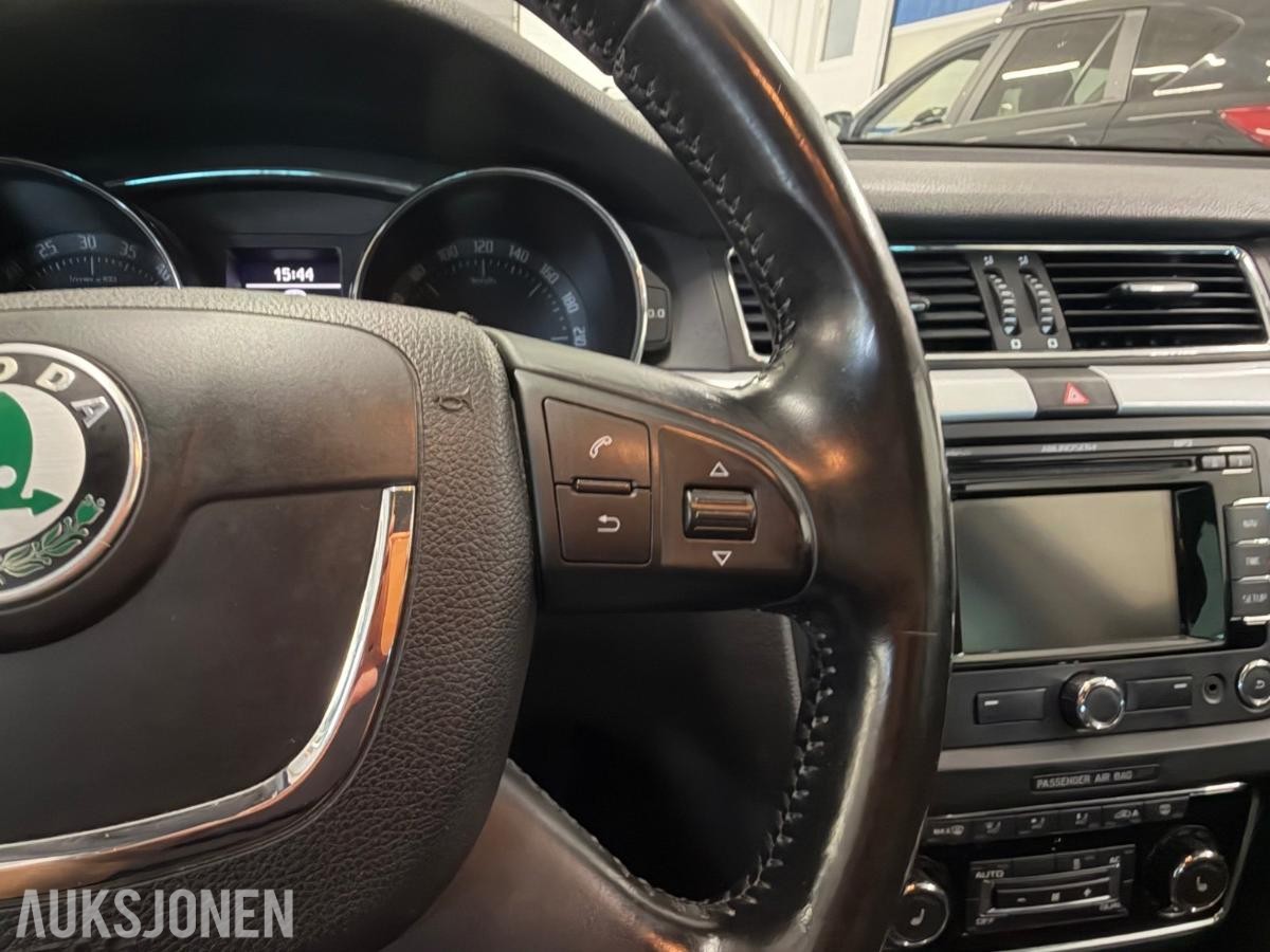2013 Skoda SUPERB 2.0-140 D 4X4 140Hk/Automat/Ny-Service/08.28/Isofix/H-fest, 227883km