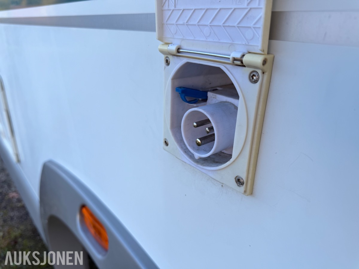 2006 Renault Weinsberg Imperiale 590 Camper, 75618km, EUOK2028