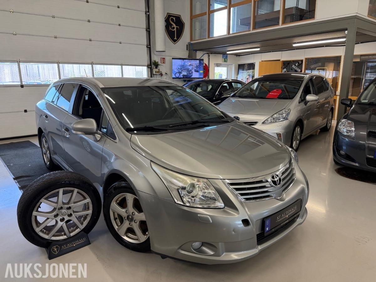 2012 Toyota Avensis, AVENSIS 2.0-126 D Service/02.28/R-kamera/Isofix/Navi, 216501km