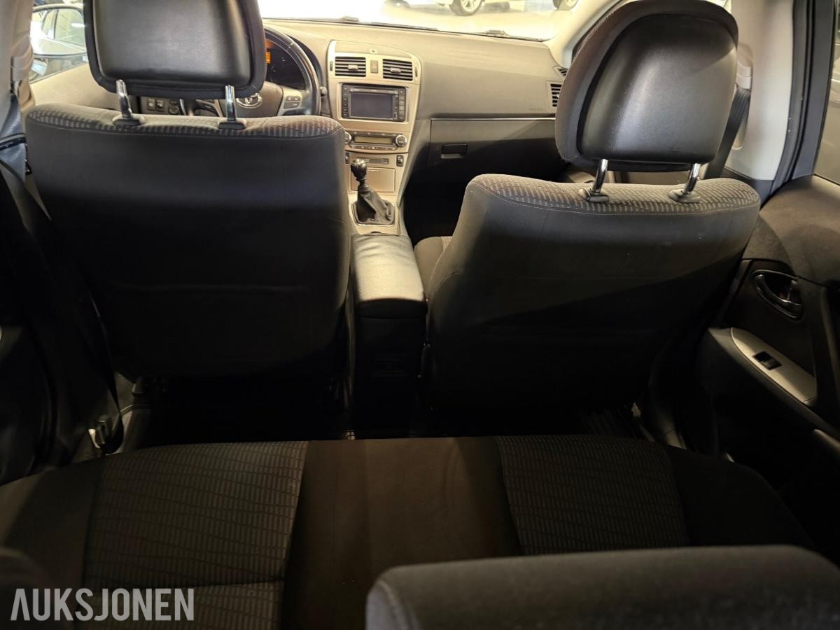 2012 Toyota Avensis, AVENSIS 2.0-126 D Service/02.28/R-kamera/Isofix/Navi, 216501km