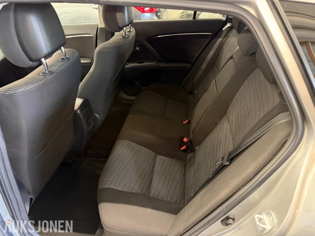 2012 Toyota Avensis, AVENSIS 2.0-126 D Service/02.28/R-kamera/Isofix/Navi, 216501km
