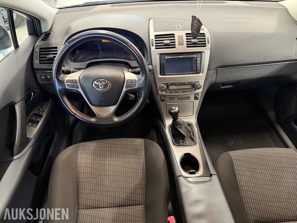 2012 Toyota Avensis, AVENSIS 2.0-126 D Service/02.28/R-kamera/Isofix/Navi, 216501km