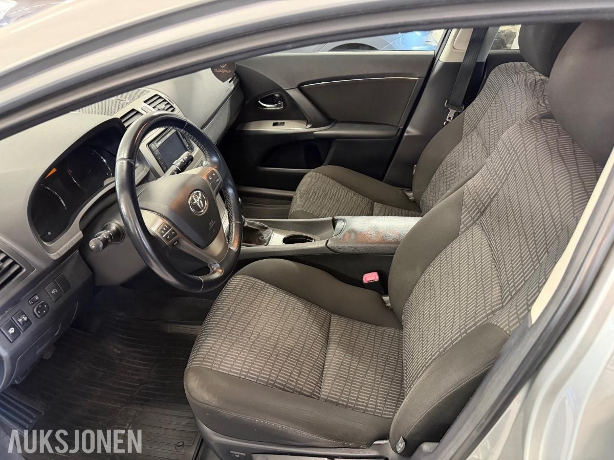 2012 Toyota Avensis, AVENSIS 2.0-126 D Service/02.28/R-kamera/Isofix/Navi, 216501km