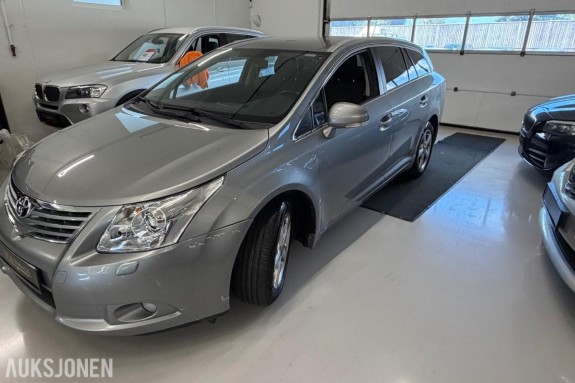 2012 Toyota Avensis, AVENSIS 2.0-126 D Service/02.28/R-kamera/Isofix/Navi, 216501km