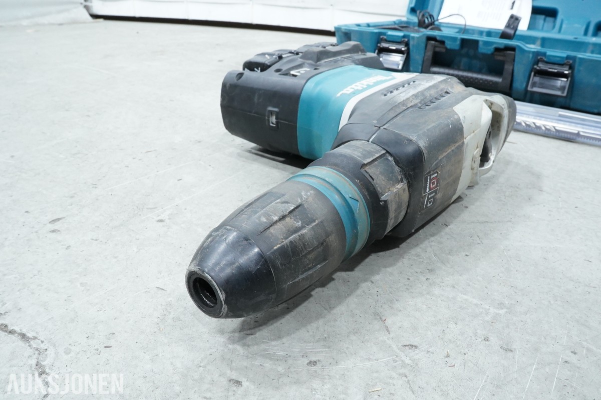 Makita DHR400 36V SDS-MAX kombihammer med tilbehør