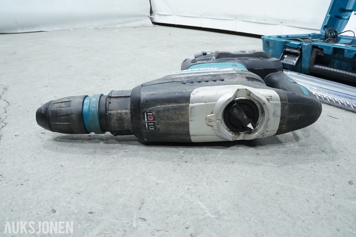 Makita DHR400 36V SDS-MAX kombihammer med tilbehør