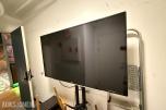 Grundig flatskjerm-TV med gulvstativ