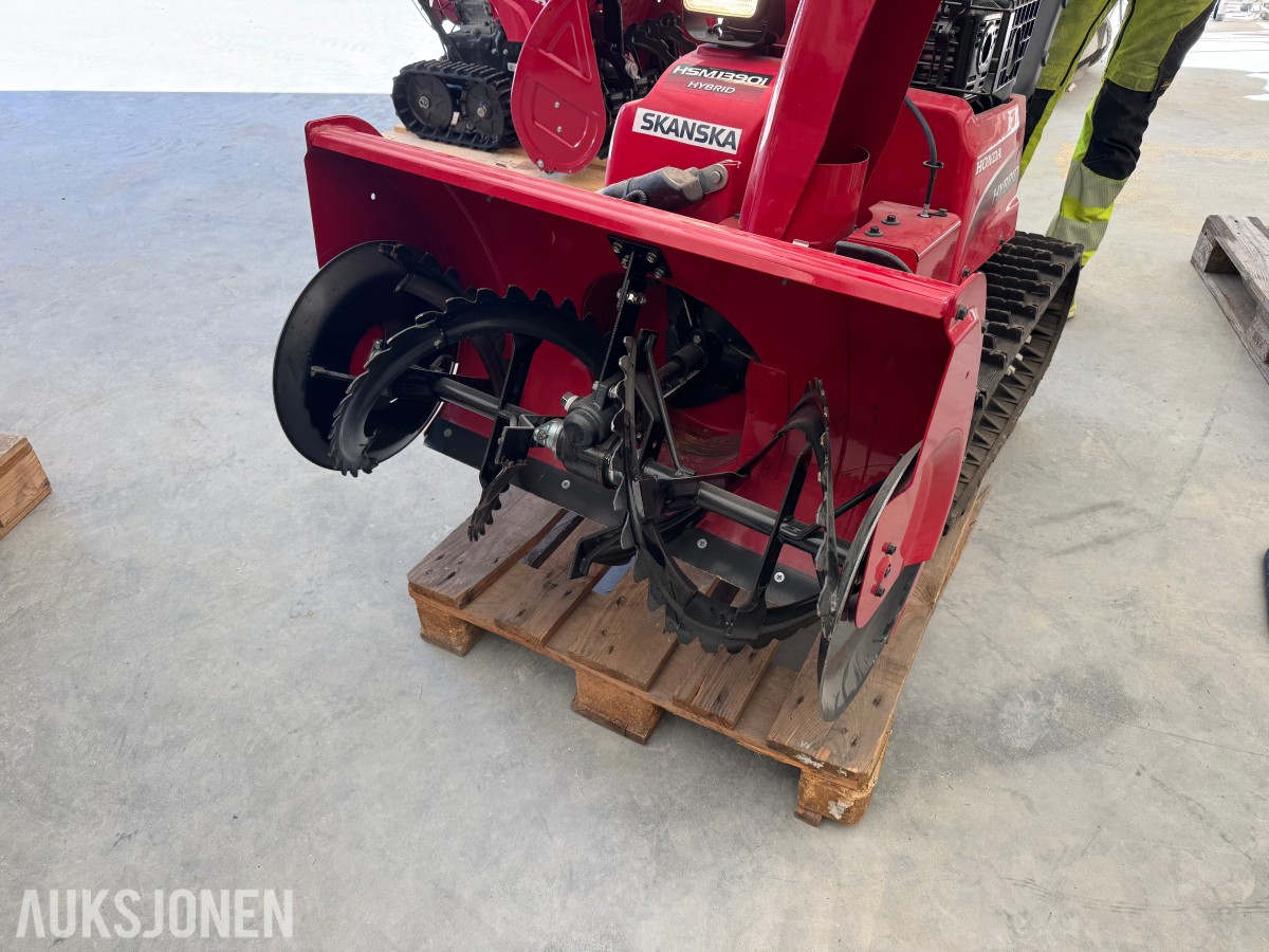 2020 Honda HSM1390iK2 ETDR hybrid beltegående snøfreser.