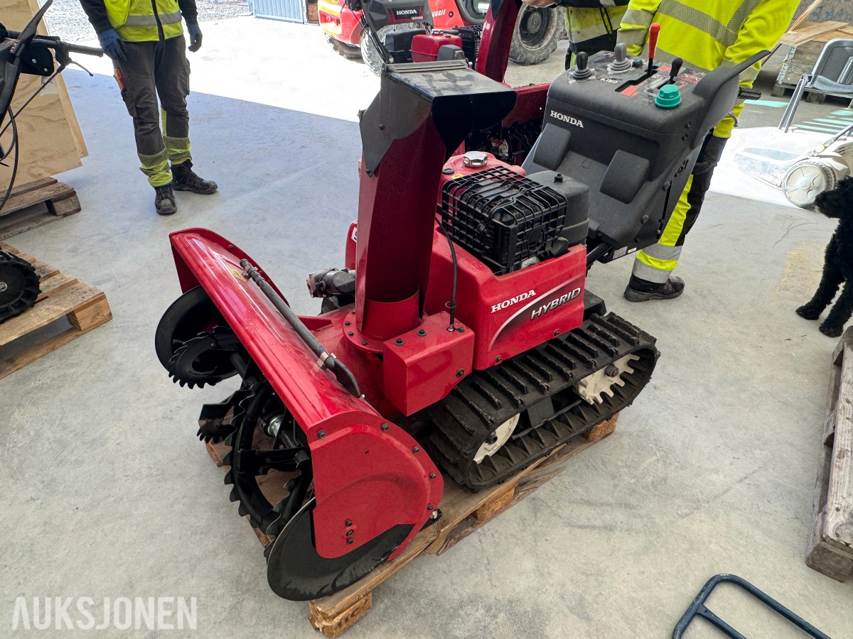 2020 Honda HSM1390iK2 ETDR hybrid beltegående snøfreser.