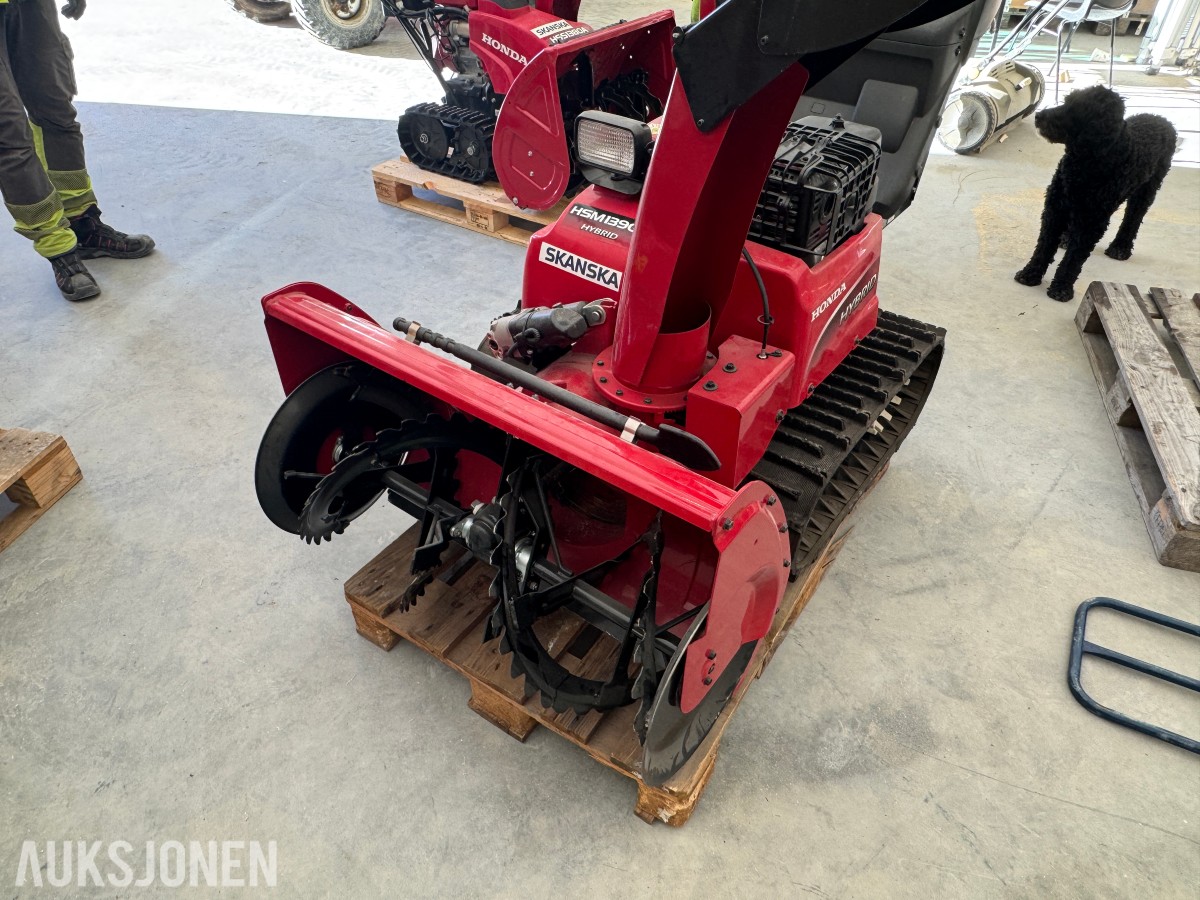 2020 Honda HSM1390iK2 ETDR hybrid beltegående snøfreser.