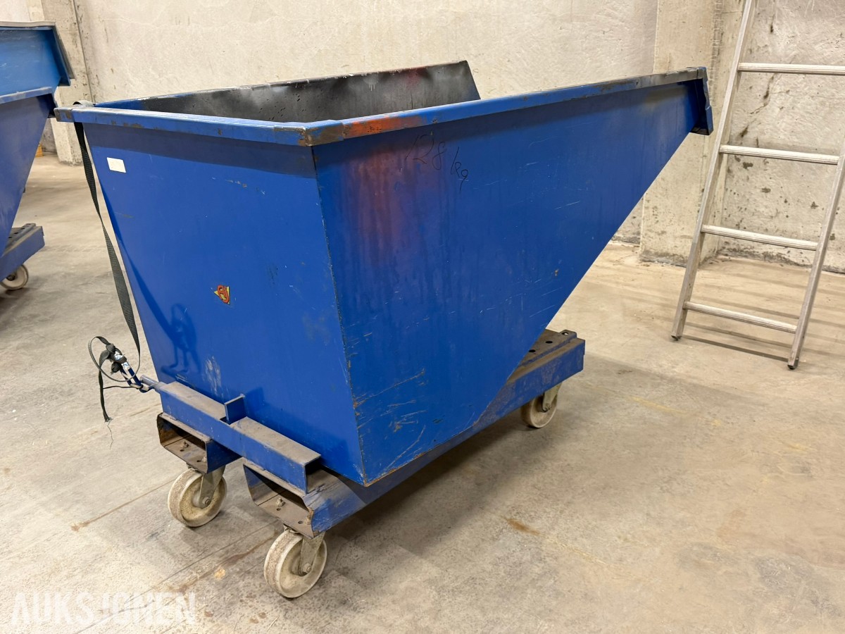 Tippcontainer åpen for truck - På hjul