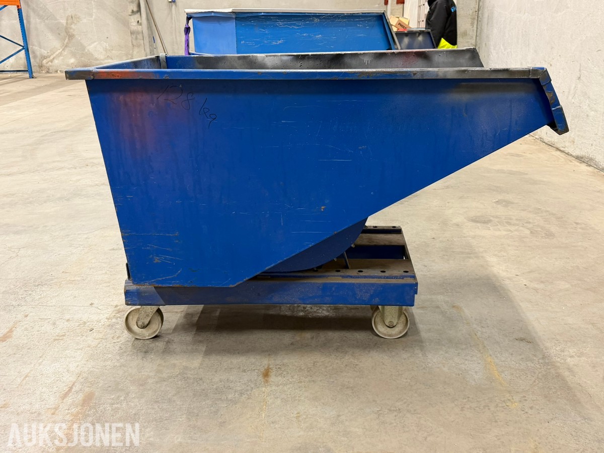 Tippcontainer åpen for truck - På hjul